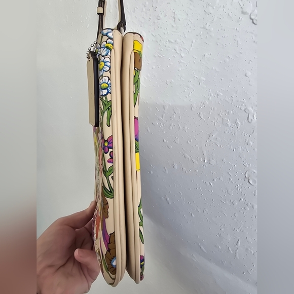 Coach Penelope shoulder bag with floral print Leather NWOT Spring Easter Bag - Picture 7 of 10